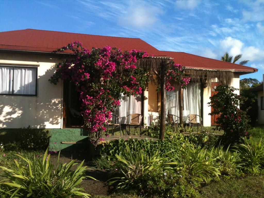 Hostal Sunset Hanga Roa Chambre photo